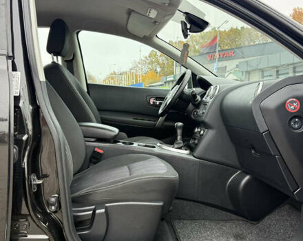 Чорний Ніссан Кашкай, об'ємом двигуна 1.6 л та пробігом 178 тис. км за 12200 $, фото 77 на Automoto.ua