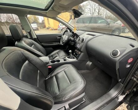 Черный Ниссан Кашкай, объемом двигателя 2 л и пробегом 204 тыс. км за 10999 $, фото 9 на Automoto.ua