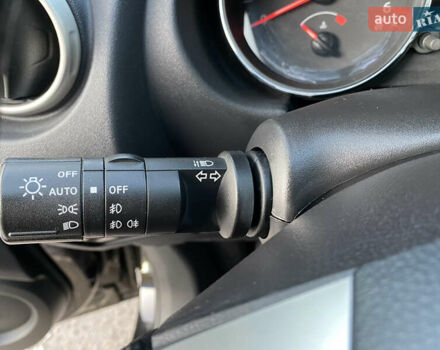 Черный Ниссан Кашкай, объемом двигателя 1.6 л и пробегом 231 тыс. км за 11700 $, фото 26 на Automoto.ua