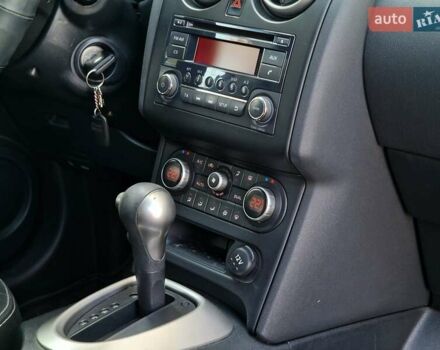 Чорний Ніссан Кашкай, об'ємом двигуна 1.6 л та пробігом 158 тис. км за 9990 $, фото 48 на Automoto.ua