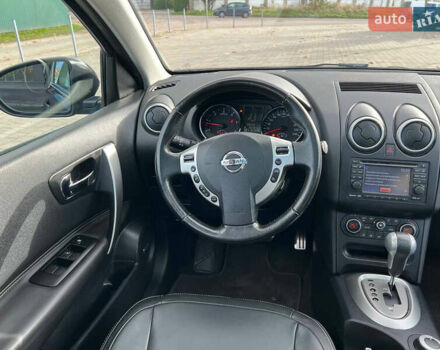 Чорний Ніссан Кашкай, об'ємом двигуна 2 л та пробігом 240 тис. км за 12900 $, фото 48 на Automoto.ua