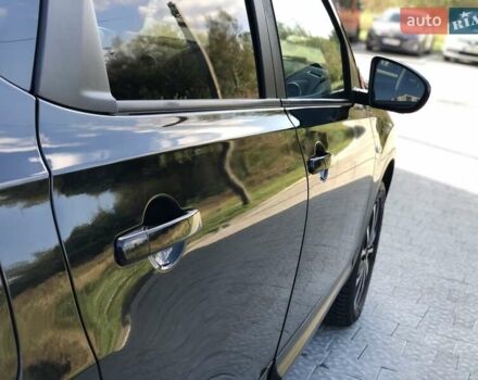 Чорний Ніссан Кашкай, об'ємом двигуна 2 л та пробігом 172 тис. км за 11890 $, фото 10 на Automoto.ua