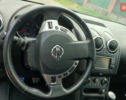 Черный Ниссан Кашкай, объемом двигателя 1.6 л и пробегом 203 тыс. км за 12700 $, фото 21 на Automoto.ua