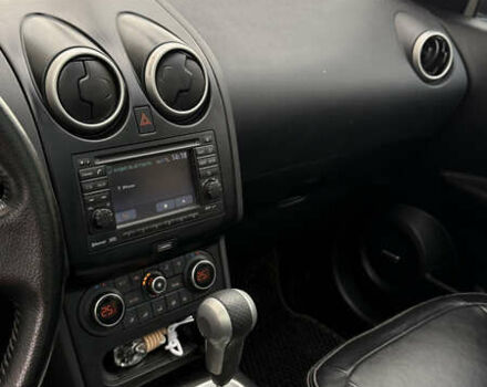 Чорний Ніссан Кашкай, об'ємом двигуна 2 л та пробігом 220 тис. км за 12300 $, фото 12 на Automoto.ua