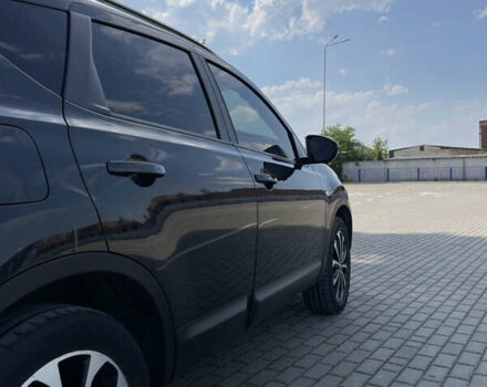Чорний Ніссан Кашкай, об'ємом двигуна 1.6 л та пробігом 274 тис. км за 11700 $, фото 7 на Automoto.ua