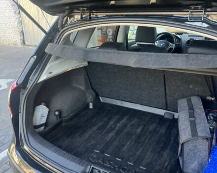 Черный Ниссан Кашкай, объемом двигателя 1.6 л и пробегом 170 тыс. км за 12700 $, фото 10 на Automoto.ua