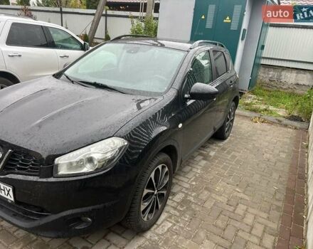 Черный Ниссан Кашкай, объемом двигателя 1.6 л и пробегом 230 тыс. км за 11300 $, фото 1 на Automoto.ua