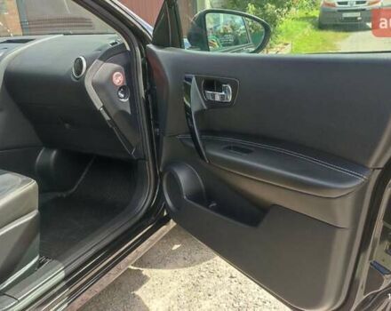 Черный Ниссан Кашкай, объемом двигателя 1.6 л и пробегом 203 тыс. км за 12700 $, фото 24 на Automoto.ua