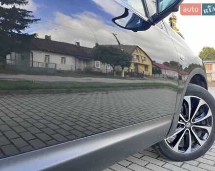 Черный Ниссан Кашкай, объемом двигателя 2 л и пробегом 240 тыс. км за 12800 $, фото 27 на Automoto.ua