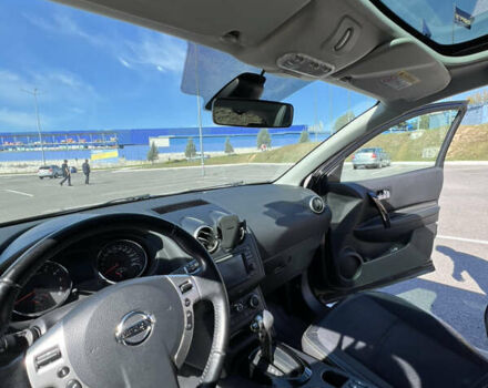 Черный Ниссан Кашкай, объемом двигателя 1.6 л и пробегом 170 тыс. км за 12700 $, фото 6 на Automoto.ua