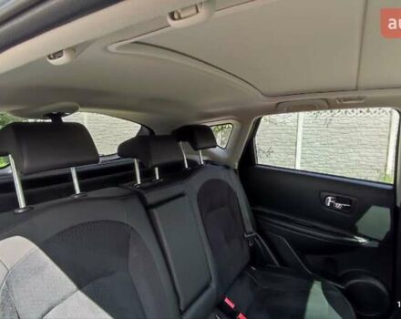 Черный Ниссан Кашкай, объемом двигателя 1.6 л и пробегом 203 тыс. км за 12700 $, фото 27 на Automoto.ua