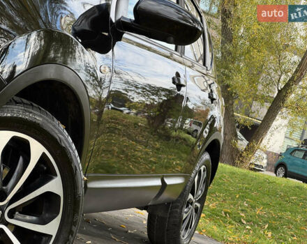 Черный Ниссан Кашкай, объемом двигателя 1.5 л и пробегом 172 тыс. км за 11999 $, фото 21 на Automoto.ua