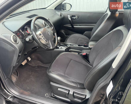 Черный Ниссан Кашкай, объемом двигателя 1.6 л и пробегом 160 тыс. км за 11950 $, фото 16 на Automoto.ua