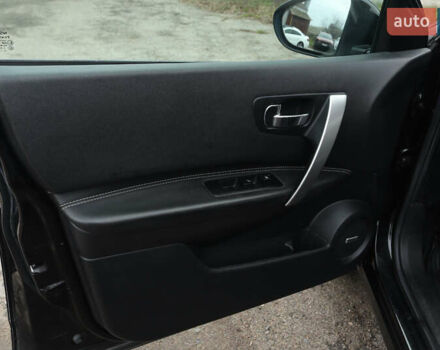 Чорний Ніссан Кашкай, об'ємом двигуна 1.6 л та пробігом 211 тис. км за 12250 $, фото 11 на Automoto.ua
