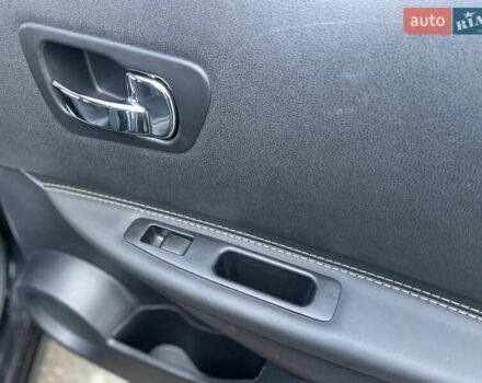 Чорний Ніссан Кашкай, об'ємом двигуна 1.6 л та пробігом 224 тис. км за 12400 $, фото 31 на Automoto.ua