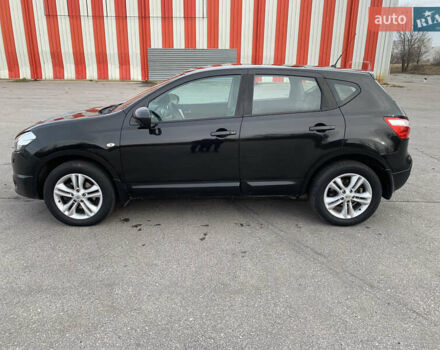 Черный Ниссан Кашкай, объемом двигателя 2 л и пробегом 99 тыс. км за 12200 $, фото 1 на Automoto.ua