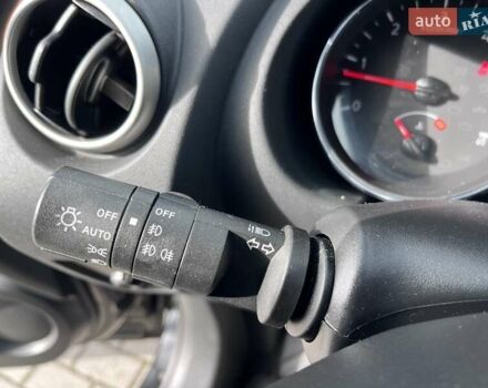 Черный Ниссан Кашкай, объемом двигателя 2 л и пробегом 240 тыс. км за 12800 $, фото 51 на Automoto.ua