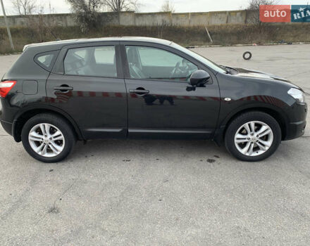 Черный Ниссан Кашкай, объемом двигателя 2 л и пробегом 99 тыс. км за 12200 $, фото 5 на Automoto.ua