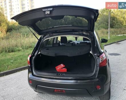 Чорний Ніссан Кашкай, об'ємом двигуна 2 л та пробігом 172 тис. км за 11890 $, фото 44 на Automoto.ua