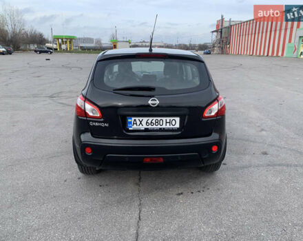 Черный Ниссан Кашкай, объемом двигателя 2 л и пробегом 99 тыс. км за 12200 $, фото 3 на Automoto.ua