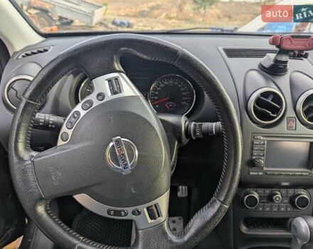 Черный Ниссан Кашкай, объемом двигателя 2 л и пробегом 277 тыс. км за 13000 $, фото 3 на Automoto.ua