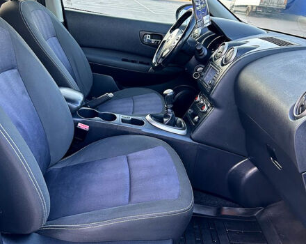 Чорний Ніссан Кашкай, об'ємом двигуна 1.5 л та пробігом 199 тис. км за 11800 $, фото 6 на Automoto.ua