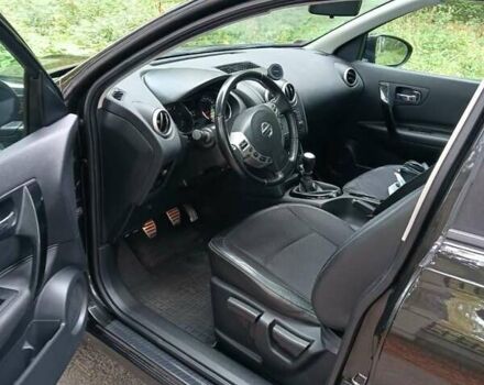 Черный Ниссан Кашкай, объемом двигателя 1.5 л и пробегом 210 тыс. км за 12500 $, фото 10 на Automoto.ua