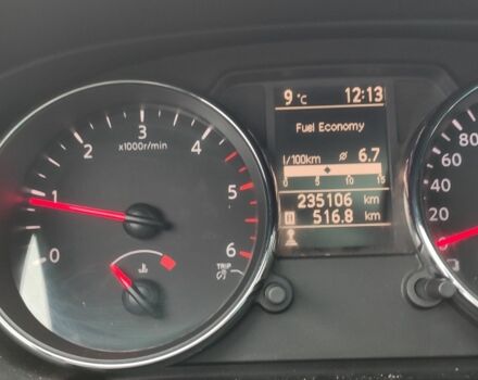 Чорний Ніссан Кашкай, об'ємом двигуна 1.6 л та пробігом 235 тис. км за 10500 $, фото 12 на Automoto.ua