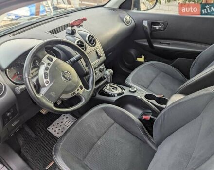 Черный Ниссан Кашкай, объемом двигателя 2 л и пробегом 277 тыс. км за 13000 $, фото 2 на Automoto.ua