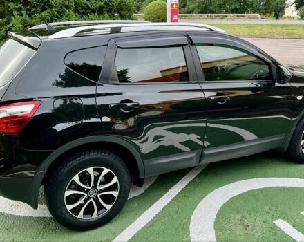 Черный Ниссан Кашкай, объемом двигателя 1.5 л и пробегом 220 тыс. км за 10500 $, фото 1 на Automoto.ua