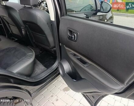 Чорний Ніссан Кашкай, об'ємом двигуна 1.6 л та пробігом 203 тис. км за 12300 $, фото 15 на Automoto.ua