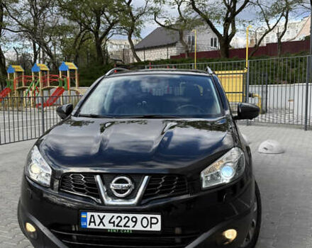 Чорний Ніссан Кашкай, об'ємом двигуна 2 л та пробігом 220 тис. км за 12300 $, фото 2 на Automoto.ua