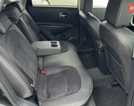 Черный Ниссан Кашкай, объемом двигателя 1.6 л и пробегом 263 тыс. км за 11700 $, фото 23 на Automoto.ua