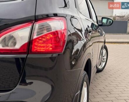 Чорний Ніссан Кашкай, об'ємом двигуна 1.5 л та пробігом 207 тис. км за 11799 $, фото 1 на Automoto.ua