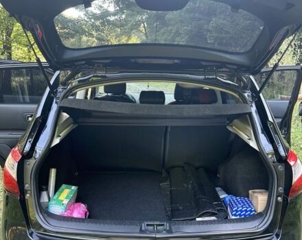 Черный Ниссан Кашкай, объемом двигателя 1.6 л и пробегом 202 тыс. км за 10000 $, фото 6 на Automoto.ua