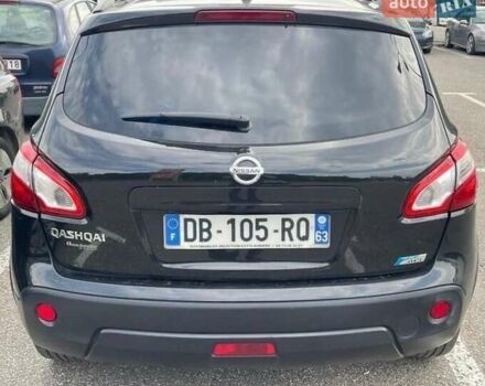 Черный Ниссан Кашкай, объемом двигателя 1.6 л и пробегом 230 тыс. км за 11300 $, фото 9 на Automoto.ua