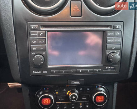 Черный Ниссан Кашкай, объемом двигателя 1.6 л и пробегом 160 тыс. км за 11950 $, фото 36 на Automoto.ua