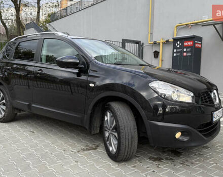 Чорний Ніссан Кашкай, об'ємом двигуна 2 л та пробігом 220 тис. км за 12300 $, фото 3 на Automoto.ua