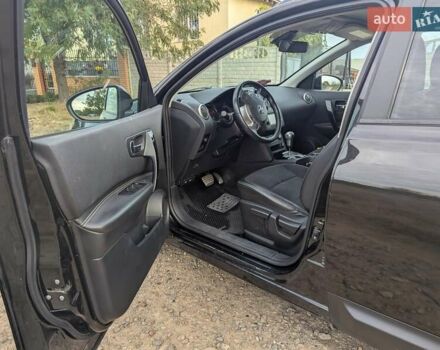 Черный Ниссан Кашкай, объемом двигателя 2 л и пробегом 277 тыс. км за 13000 $, фото 14 на Automoto.ua