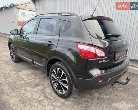 Черный Ниссан Кашкай, объемом двигателя 1.6 л и пробегом 160 тыс. км за 11950 $, фото 52 на Automoto.ua