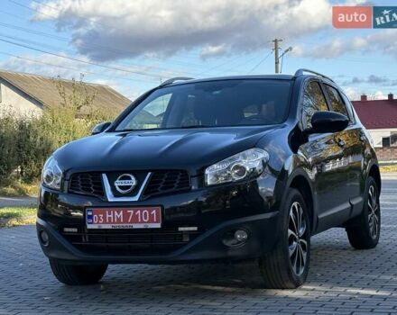 Черный Ниссан Кашкай, объемом двигателя 2 л и пробегом 240 тыс. км за 12599 $, фото 2 на Automoto.ua