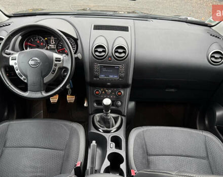 Черный Ниссан Кашкай, объемом двигателя 1.6 л и пробегом 263 тыс. км за 11700 $, фото 20 на Automoto.ua