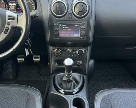 Черный Ниссан Кашкай, объемом двигателя 1.6 л и пробегом 184 тыс. км за 13450 $, фото 26 на Automoto.ua