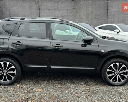 Черный Ниссан Кашкай, объемом двигателя 1.6 л и пробегом 263 тыс. км за 11700 $, фото 12 на Automoto.ua