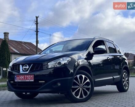 Черный Ниссан Кашкай, объемом двигателя 2 л и пробегом 240 тыс. км за 12800 $, фото 2 на Automoto.ua