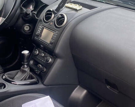 Черный Ниссан Кашкай, объемом двигателя 1.6 л и пробегом 240 тыс. км за 6500 $, фото 6 на Automoto.ua