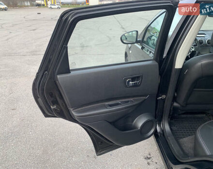 Черный Ниссан Кашкай, объемом двигателя 2 л и пробегом 99 тыс. км за 12200 $, фото 9 на Automoto.ua