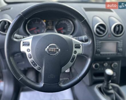 Чорний Ніссан Кашкай, об'ємом двигуна 1.6 л та пробігом 224 тис. км за 12400 $, фото 11 на Automoto.ua