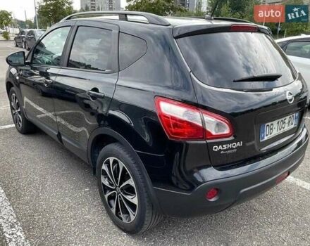 Черный Ниссан Кашкай, объемом двигателя 1.6 л и пробегом 230 тыс. км за 11300 $, фото 7 на Automoto.ua