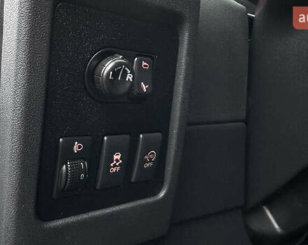 Черный Ниссан Кашкай, объемом двигателя 1.6 л и пробегом 263 тыс. км за 11700 $, фото 38 на Automoto.ua